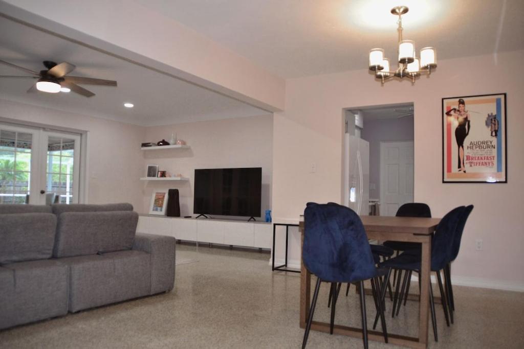 Clematis House Near Arlington Park With Heated Pool Villa Sarasota Exterior foto